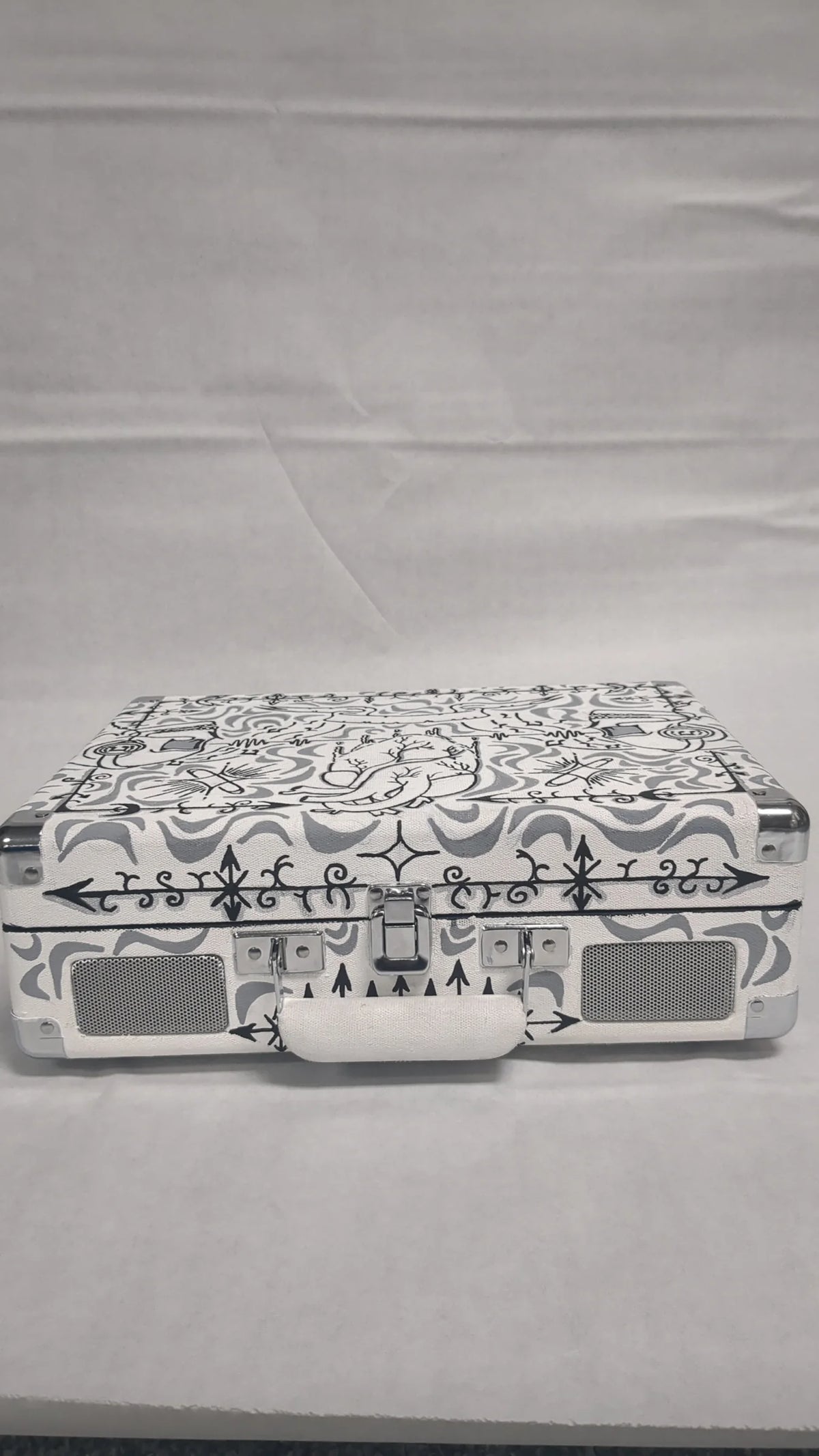 JEFFERSON TEXAS HIGH SCHOOL Custom Cruiser design, front closed view, image 3 of 7