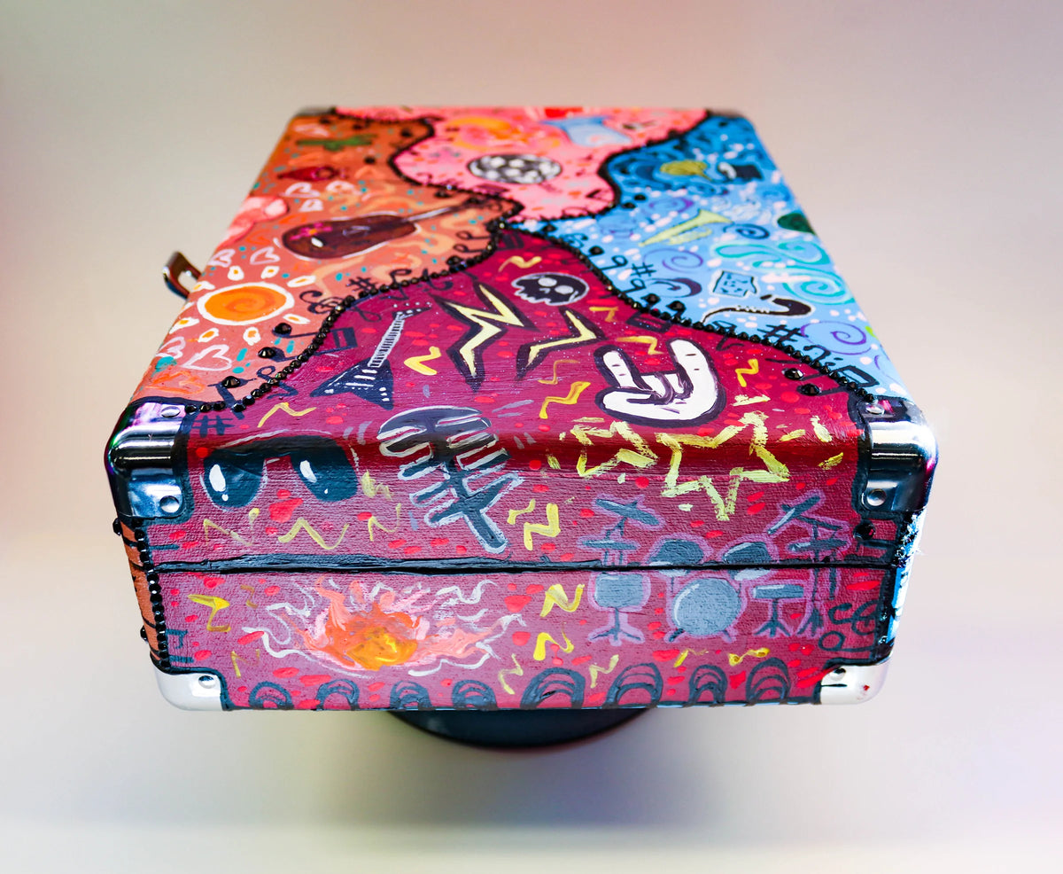 REDMOND HIGH SCHOOL Custom Cruiser design, alternate view, image 5 of 7