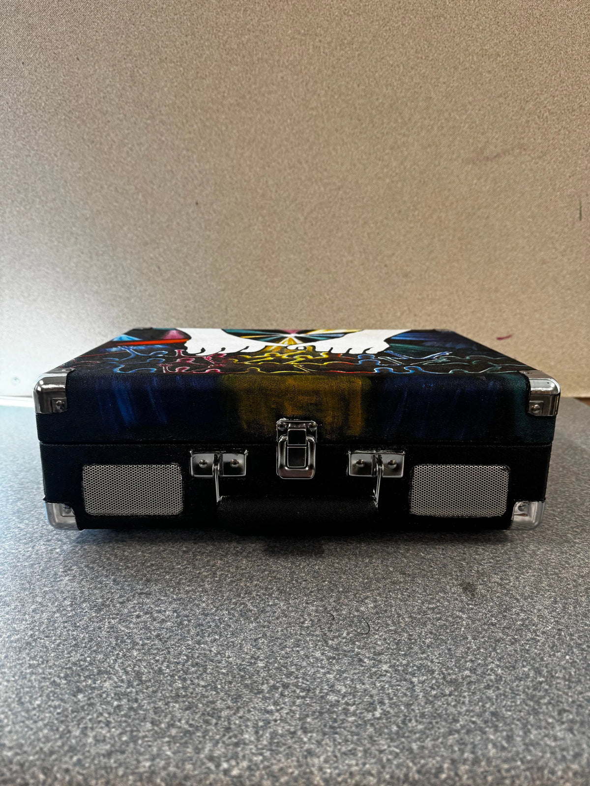 VISTA MURRIETA HIGH SCHOOL Custom Cruiser design, alternate view, image 3 of 7