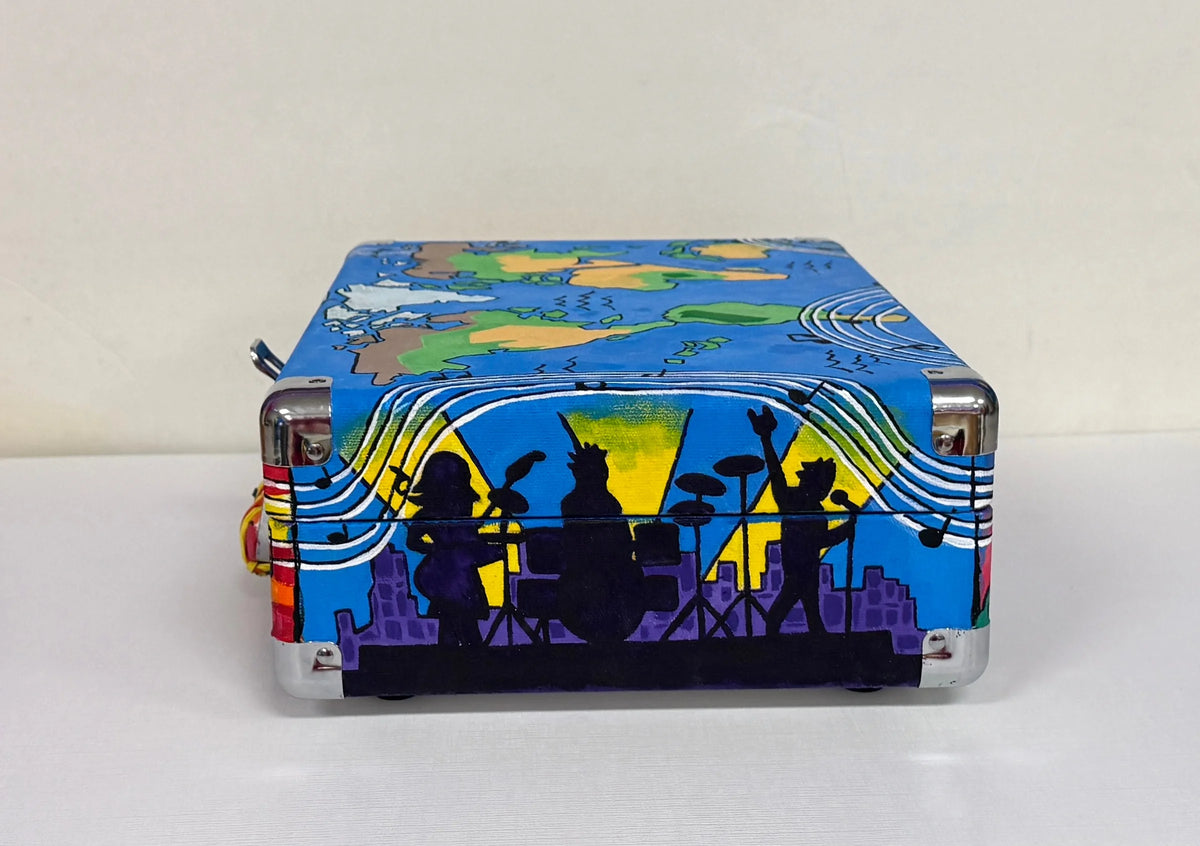 DIERKS HIGH SCHOOL Custom Cruiser design, right side view, image 5 of 7