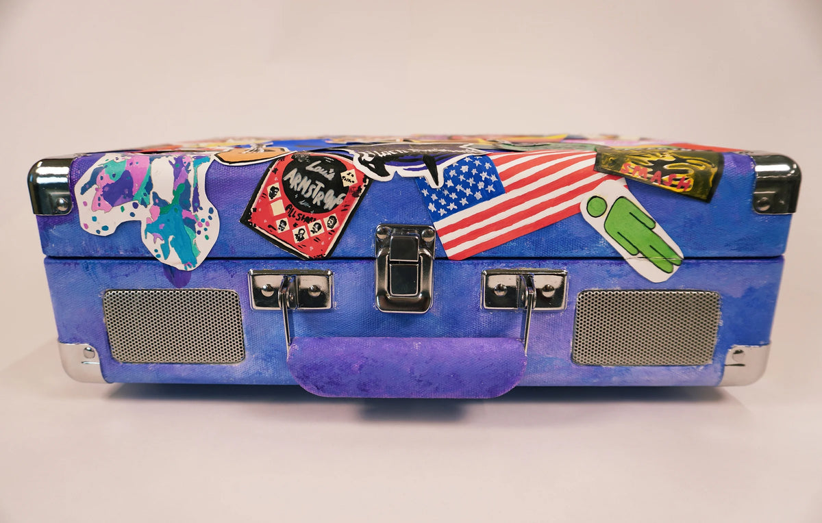 GLENWOOD CITY HIGH SCHOOL Custom Cruiser design, front closed view, image 3 of 7