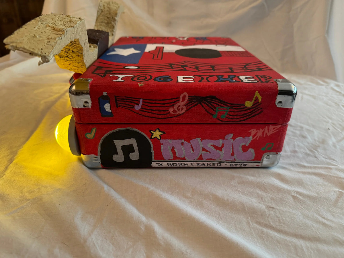 VANGUARD Custom Cruiser design, left side view, image 4 of 7