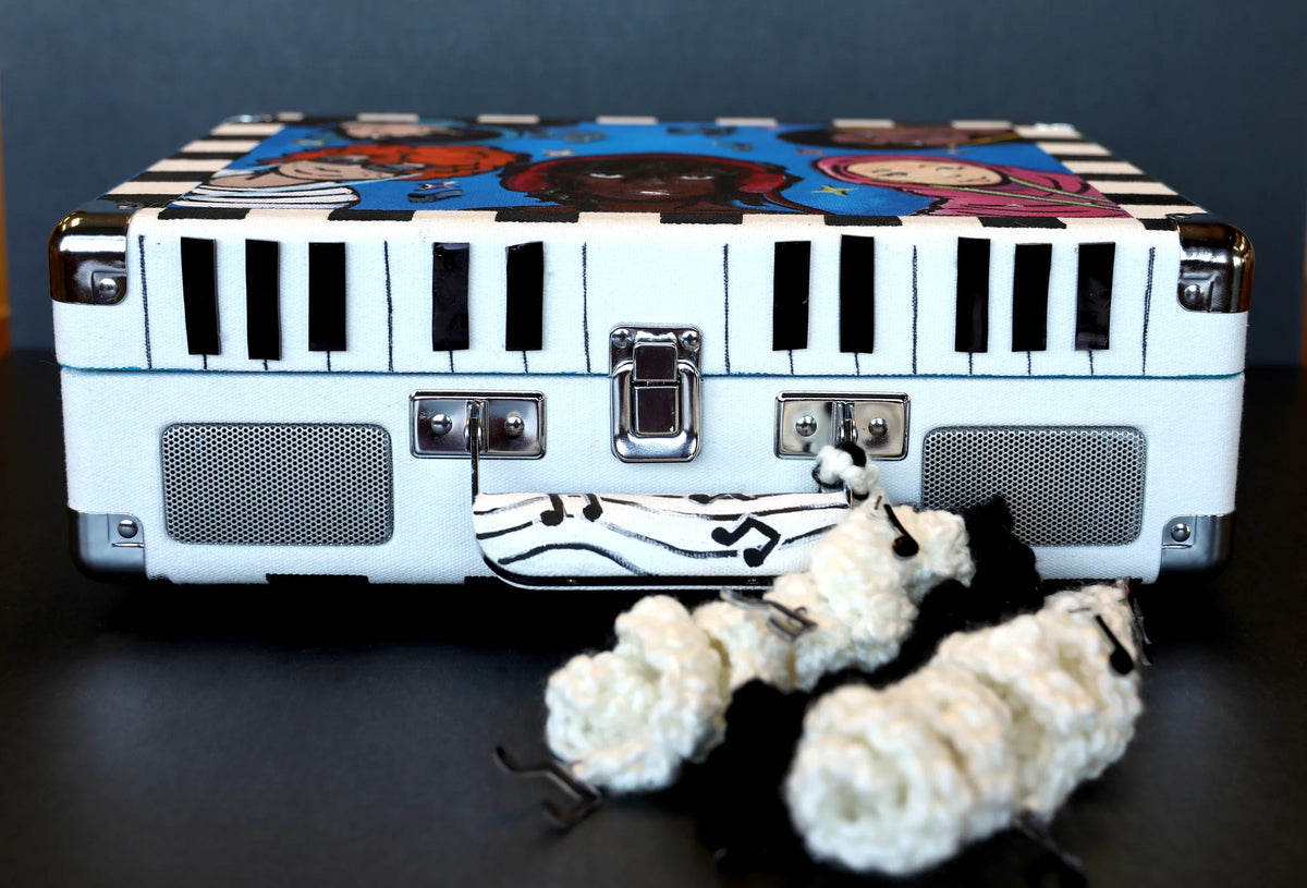 Garrard County High School Custom Cruiser design, front closed view, image 3 of 7
