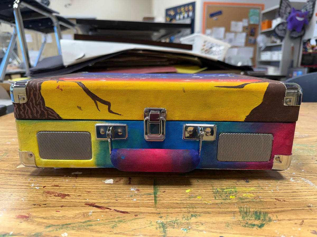Mercer County Senior High School Custom Cruiser design, front closed view, image 3 of 6