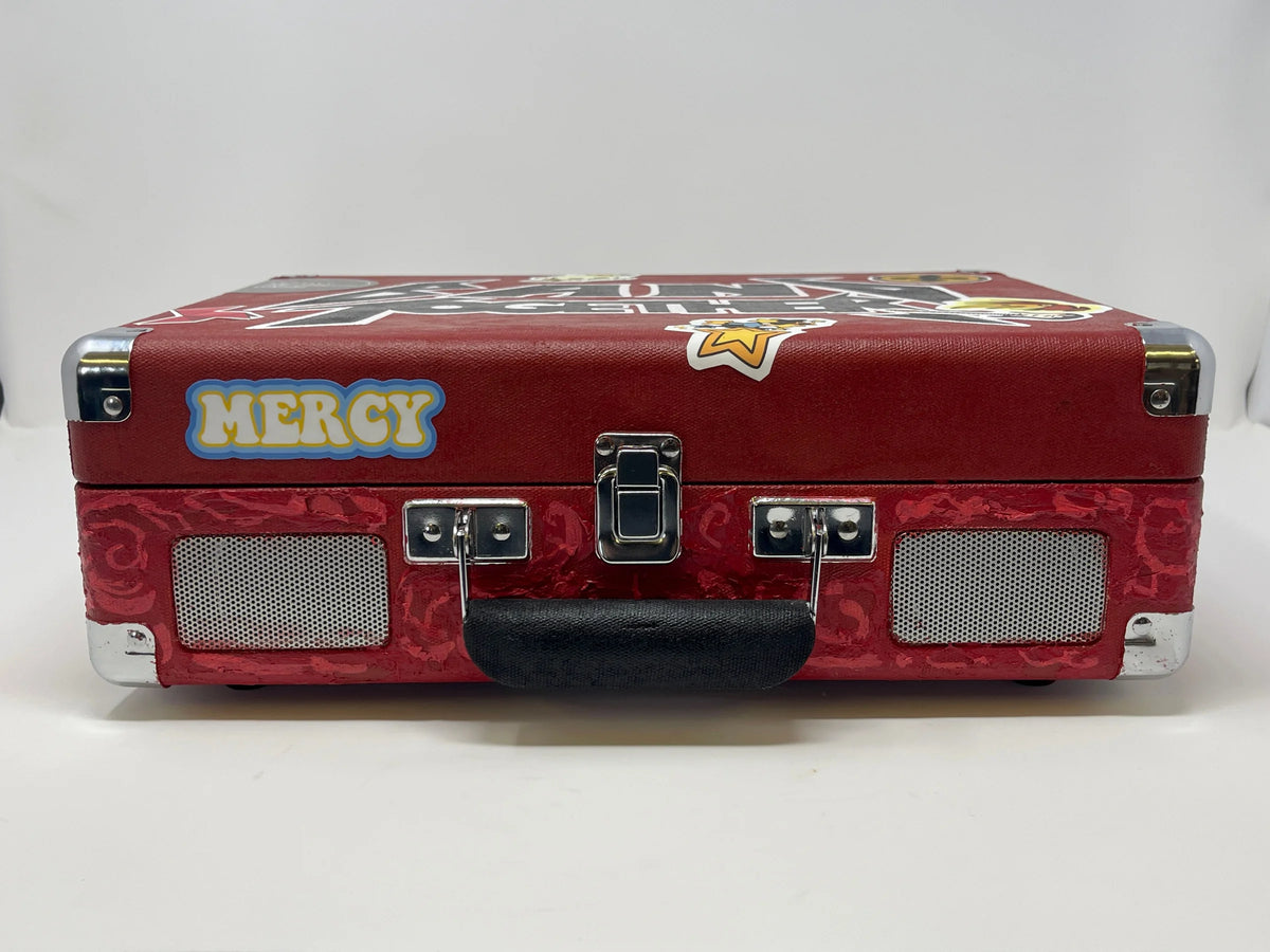 MERCY ACADEMY Custom Cruiser design, front closed view, image 3 of 7
