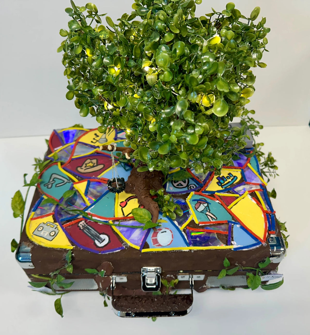 WARREN CENTRAL HIGH SCHOOL Custom Cruiser design, top view, image 2 of 7