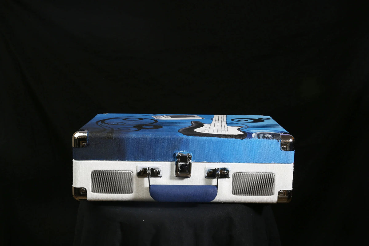 SIMON KENTON HIGH SCHOOL Custom Cruiser design, alternate view, image 4 of 7