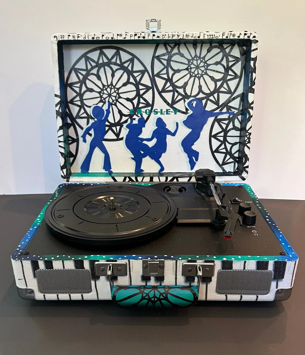 WINTON WOODS HIGH SCHOOL Custom Cruiser design, front open view, image 1 of 6