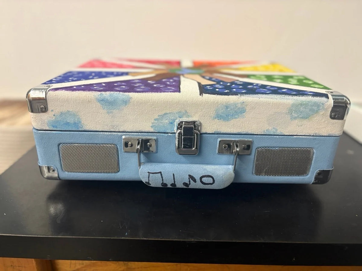 BAPTIST HILLS MIDDLE HIGH SCHOOL Custom Cruiser design, alternate view, image 3 of 7