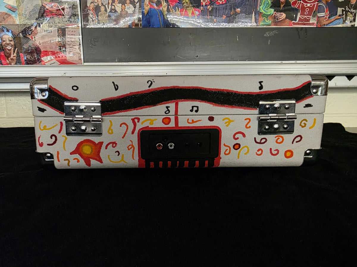 DENBIGH HIGH SCHOOL Custom Cruiser design, alternate view, image 6 of 7