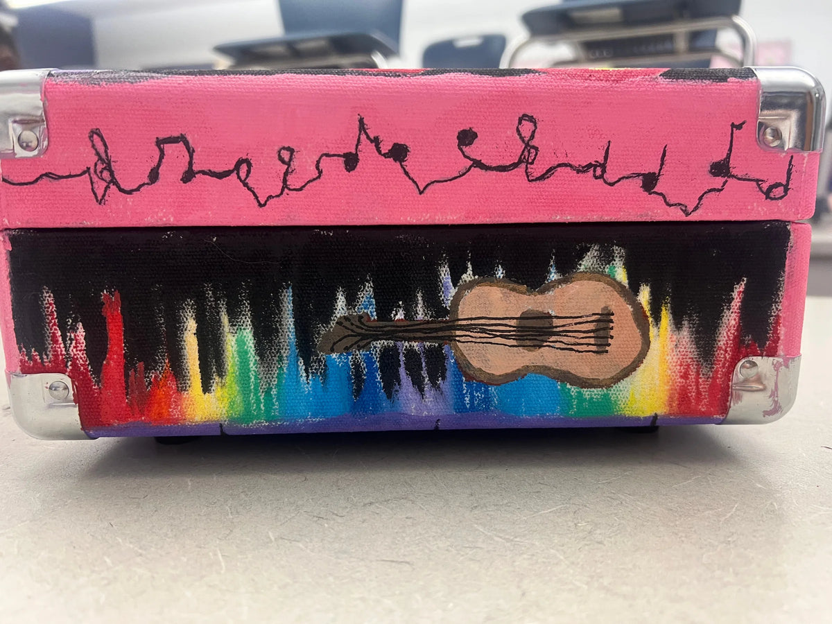 SPRING MILLS HIGH SCHOOL Custom Cruiser design, alternate view, image 4 of 7