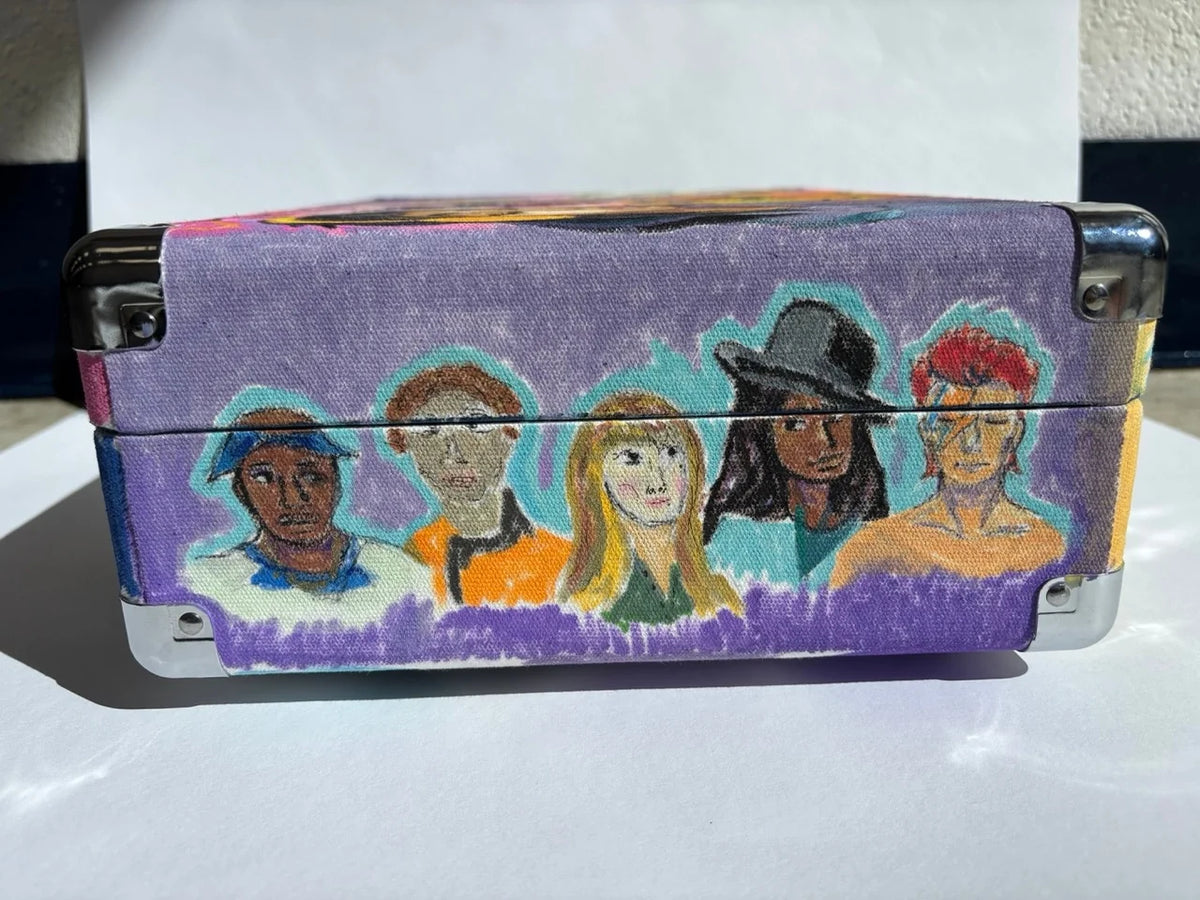 WALKERSVILLE HIGH SCHOOL Custom Cruiser design, left side view, image 4 of 7